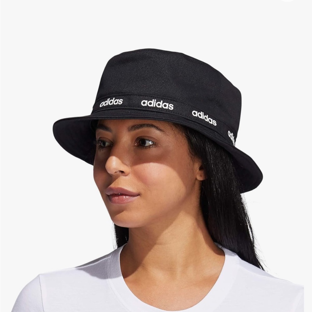 Adidas bucket hat